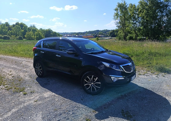 Kia Sportage cena 39900 przebieg: 219000, rok produkcji 2012 z Góra małe 352